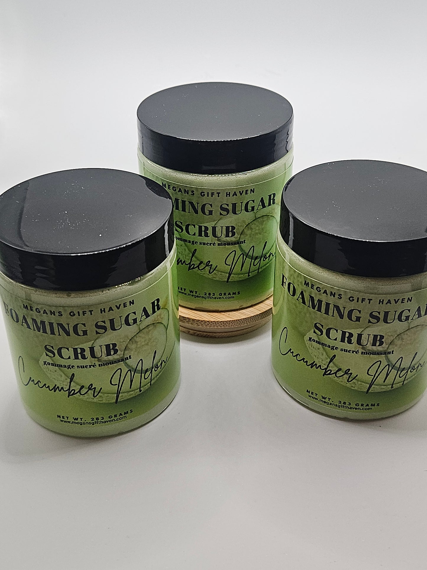 Cucumber melon scented foaming sugar scrub