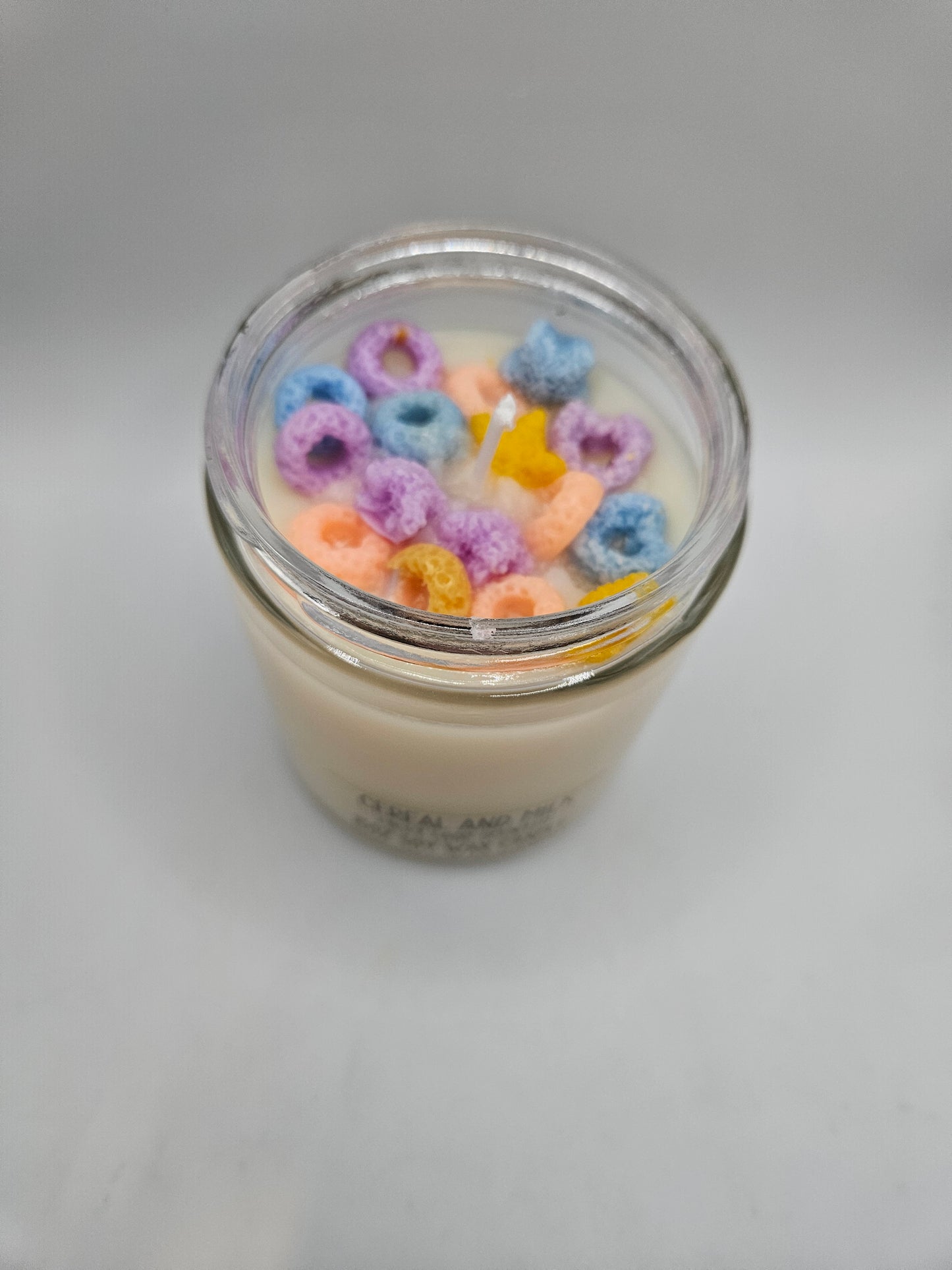 Cereal and Milk fruit loop scented 8oz Soy Wax Candle