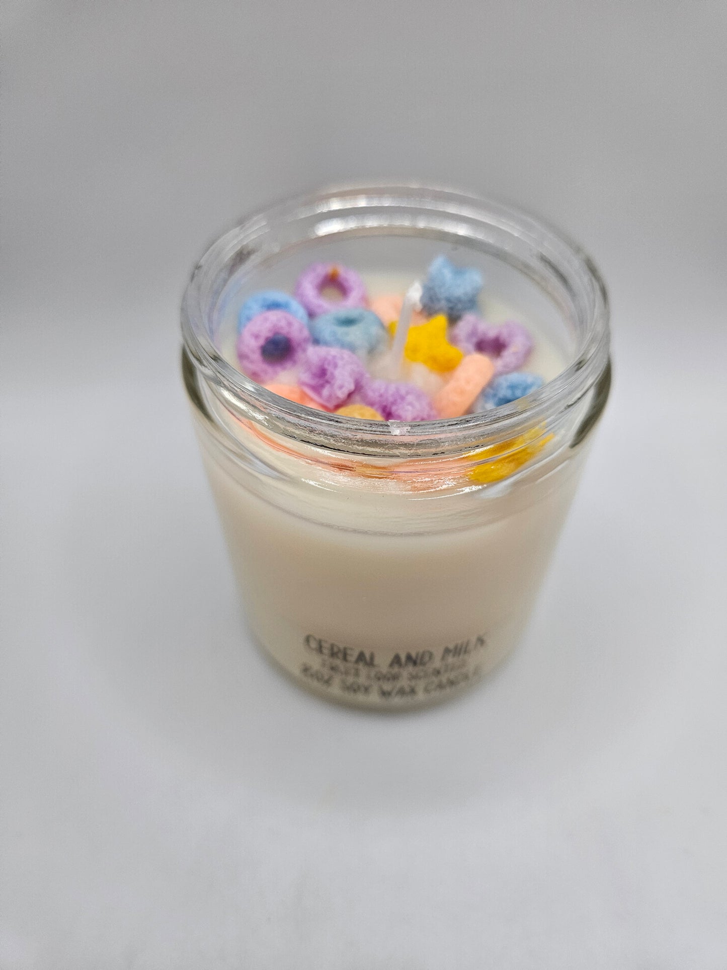 Cereal and Milk fruit loop scented 8oz Soy Wax Candle