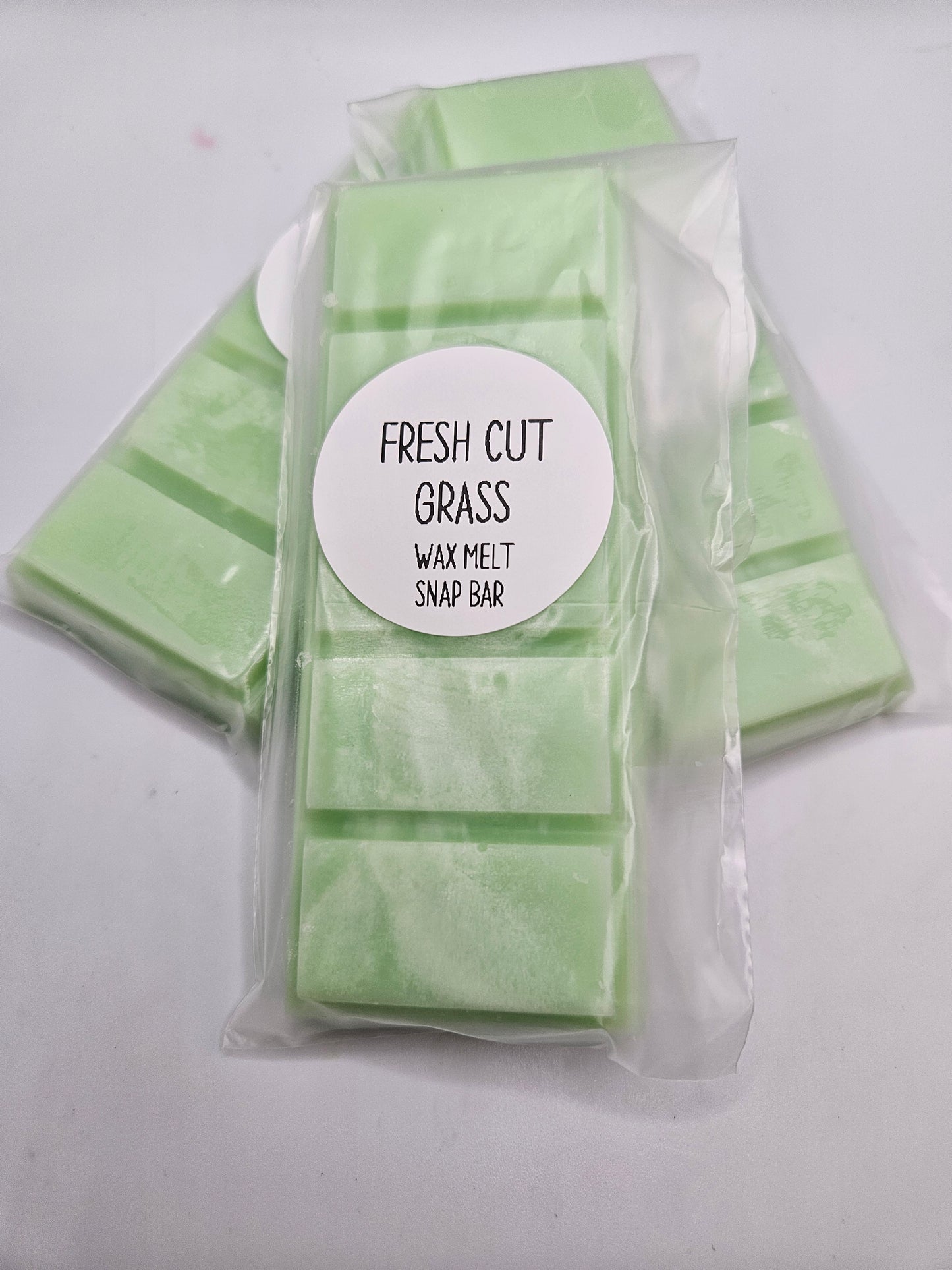 Fresh cut grass scented soy wax melt snap bar