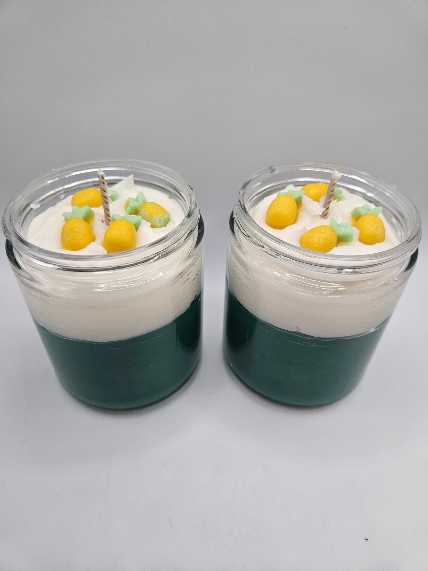 Coconut water and pineapple scented candle