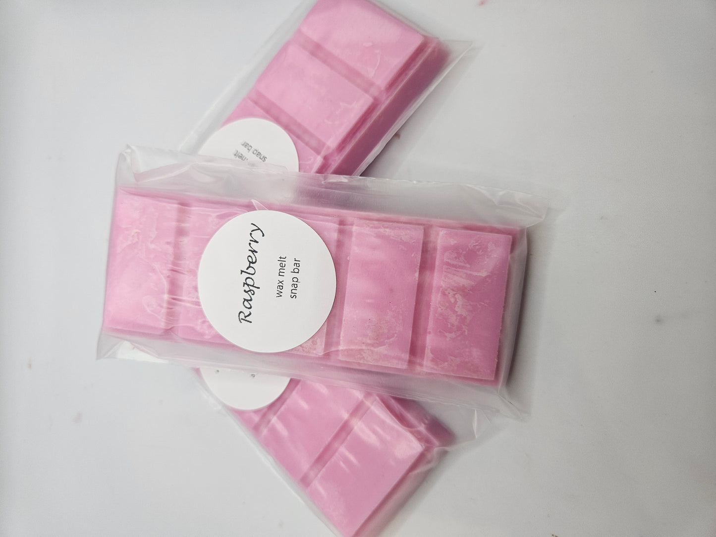 Raspberry scented wax melt snap bar