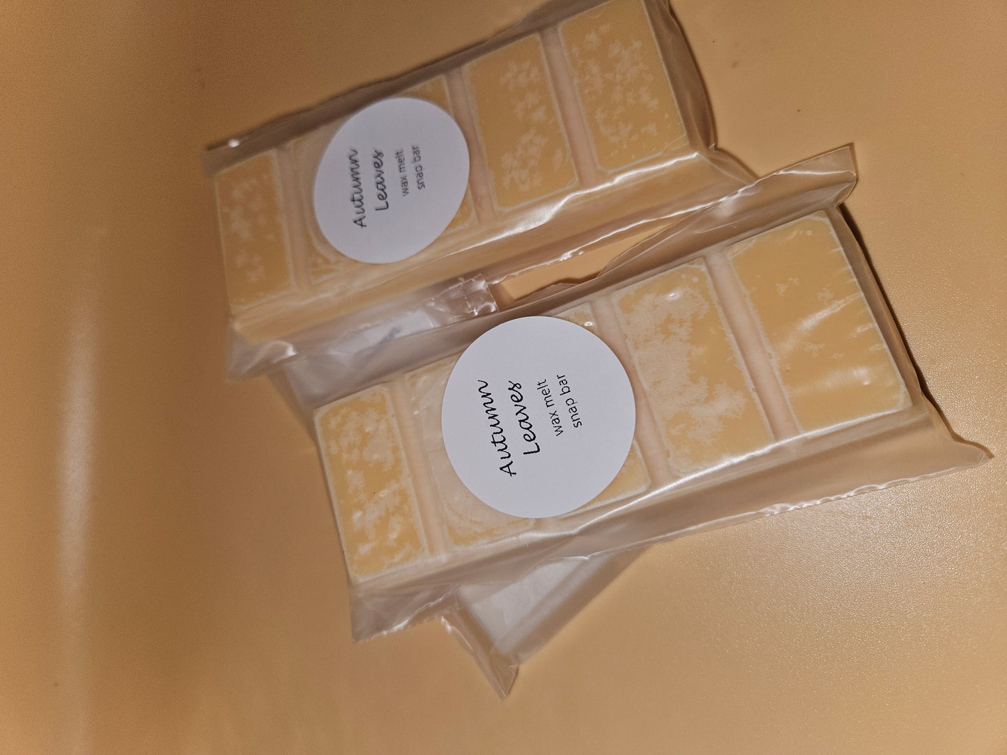 Autumn leaves scented wax melt.