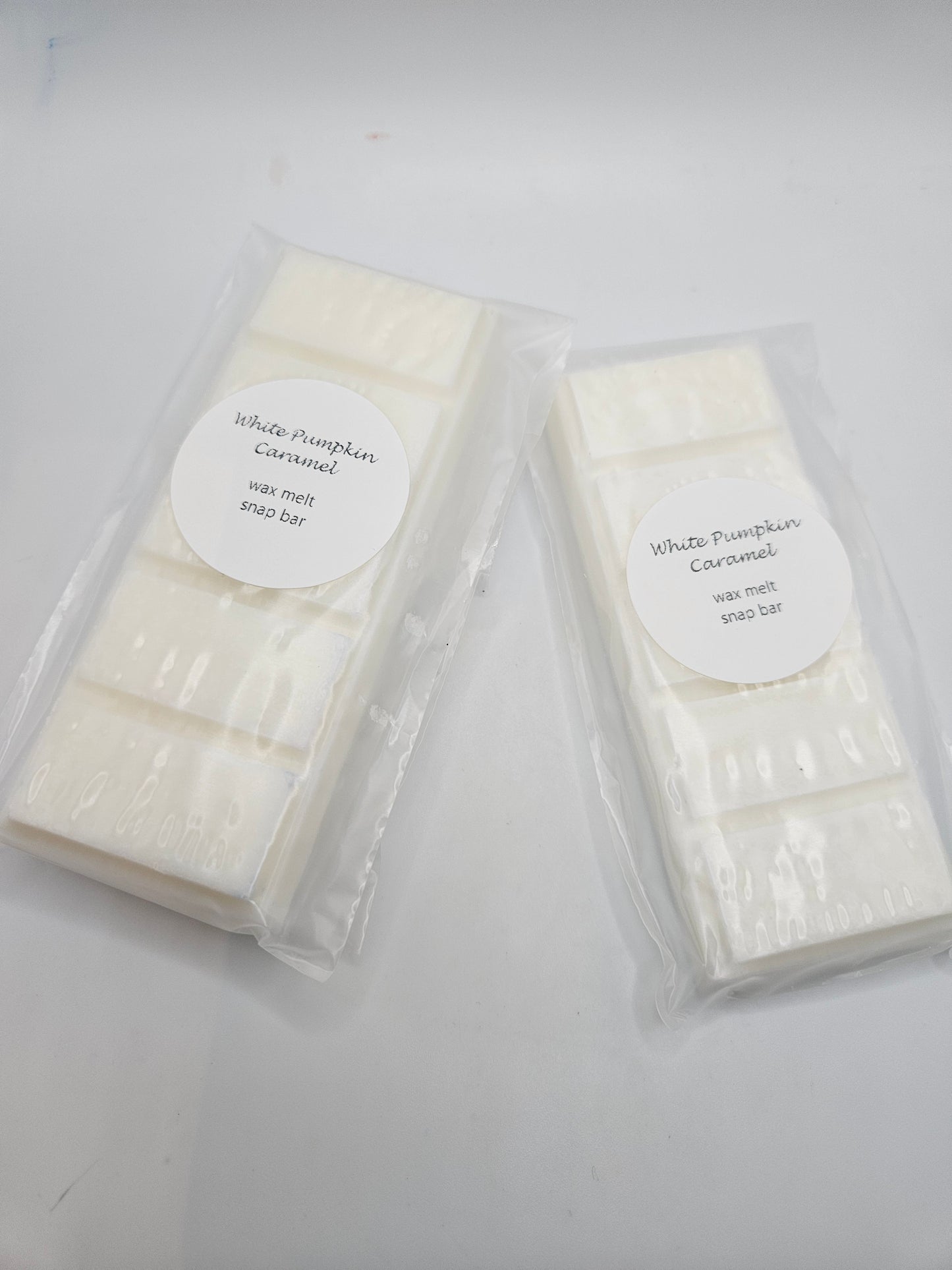 White pumpkin caramel soy wax snap bar