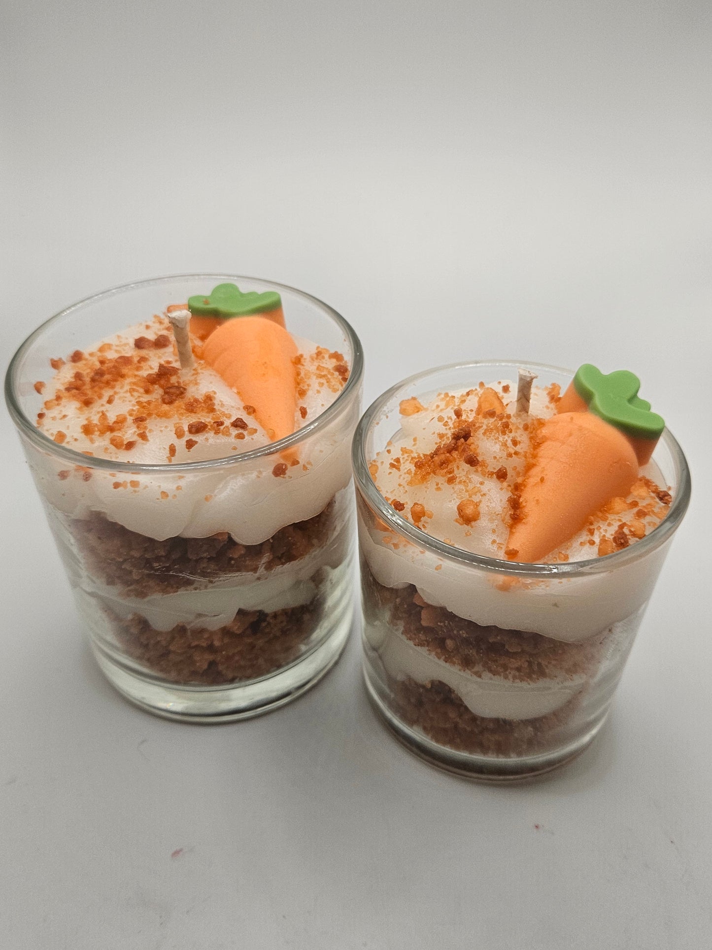 Carrot cake scented candle