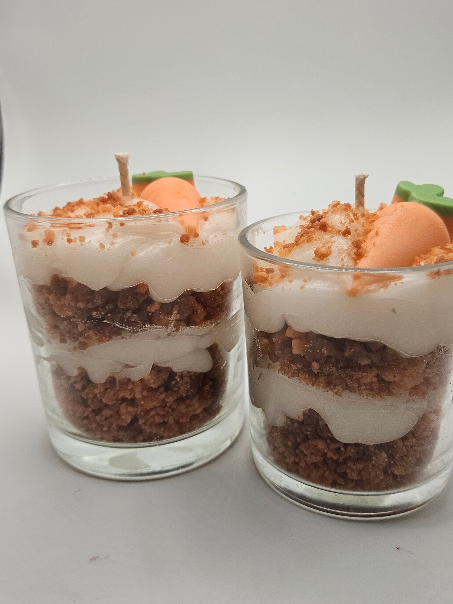 Carrot cake scented candle