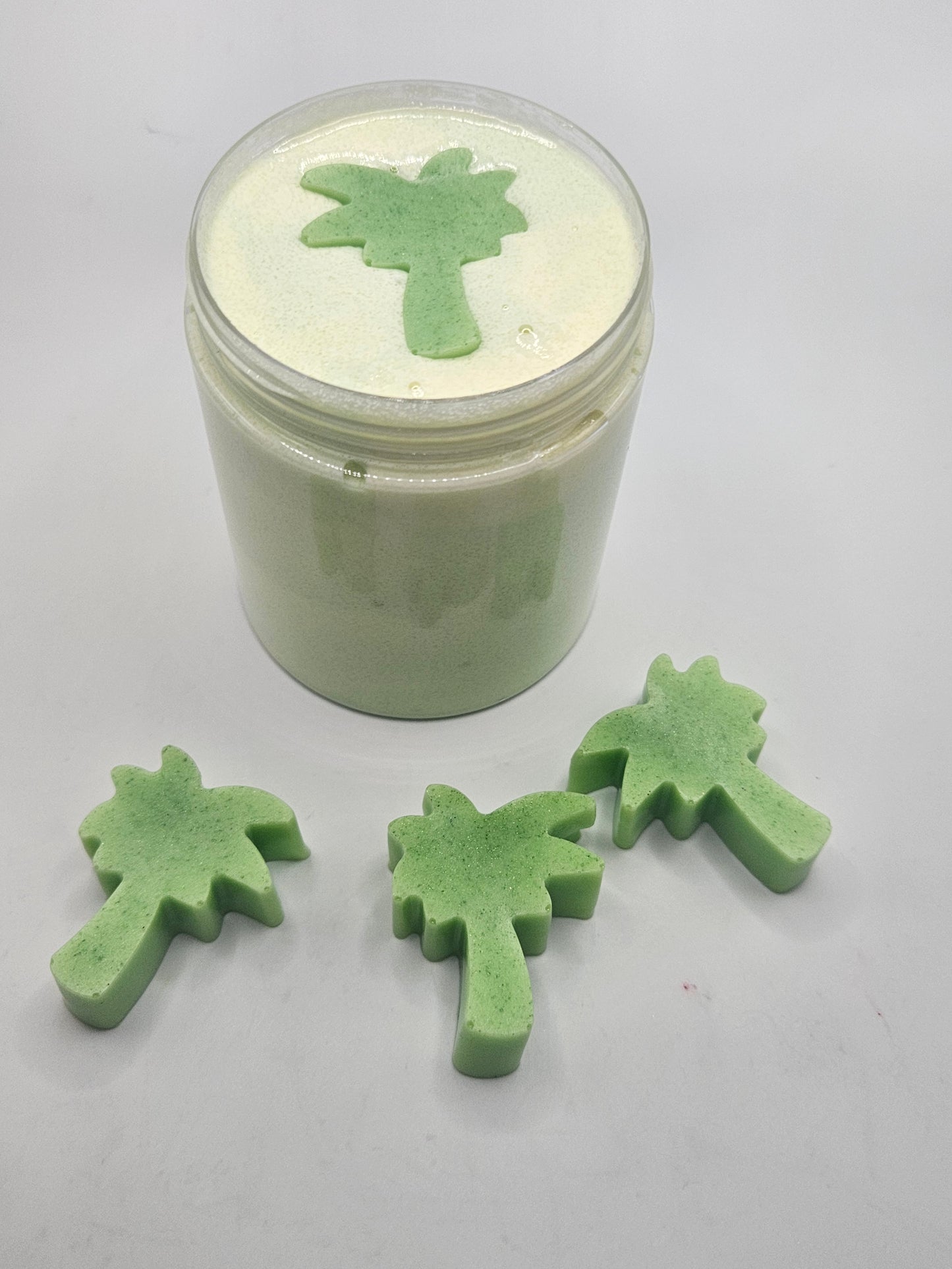 Caribbean Dreams scented Foaming Sugar Scrub