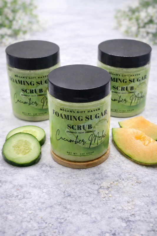 Cucumber and Green Melon scented foaming sugar scrub